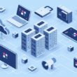 Serverless mimarisini gösteren izometrik diyagram. Merkezdeki sunucular, bir ağ üzerinden bulut, laptop, telefon ve akıllı saat gibi cihazlara bağlanarak sunucusuz bilişim altyapısını temsil ediyor.