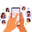 Bir satış ortağı, telefonunu kullanarak Hosting.com.tr Affiliate Sistemi'ni takipçilerine tanıtıyor. Çevresindeki profil ikonları, komisyon kazanmak için ulaşılan hedef kitleyi temsil ediyor.