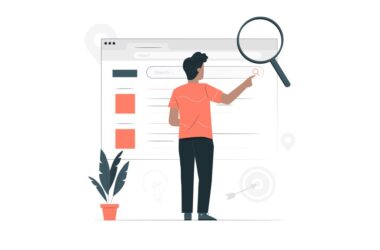 Turuncu tişörtlü bir kişi, WordPress arama eklentileri sayesinde geliştirilmiş bir site arayüzünde arama yapıyor ve büyük bir büyüteç ikonu bu işlemi ve alaka düzeyini vurguluyor.
