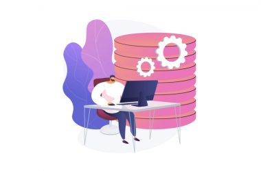 Masa başında çalışan bir geliştirici, yavaş sorguları hızlandırma teknikleri uygulayarak büyük bir veri tabanını optimize ediyor. Arka planda dişliler ve veri diskleri görünüyor.